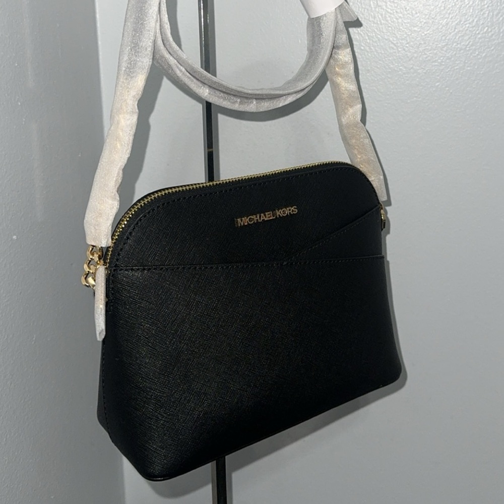 MICHAEL KORS Jet Set Travel Med Dome Crossbody Black Leather Bag AUTHENTIC NWT